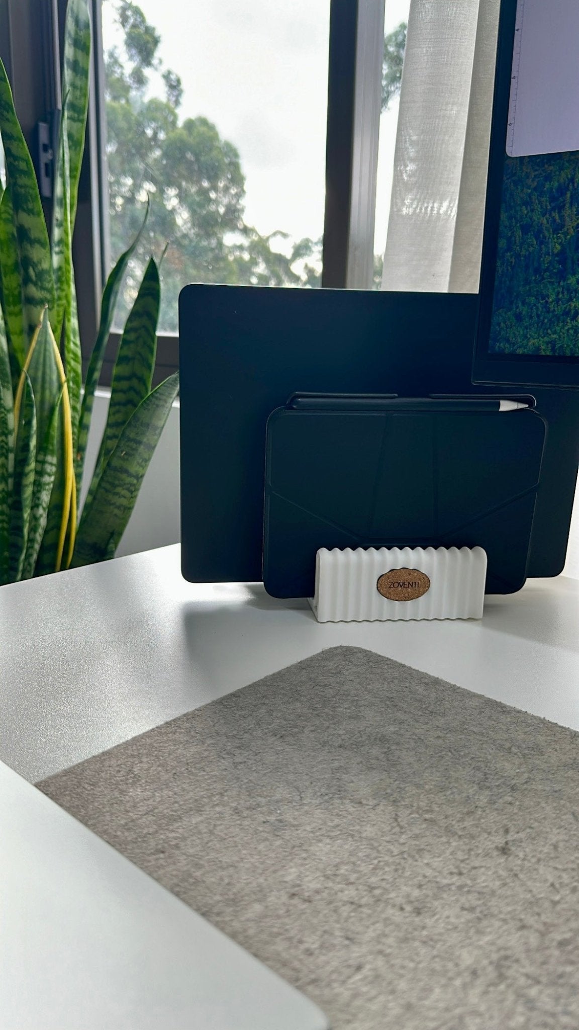 Byron Desk Organiser | For Mail & File, Laptop & Tablet Stand - Zoventi