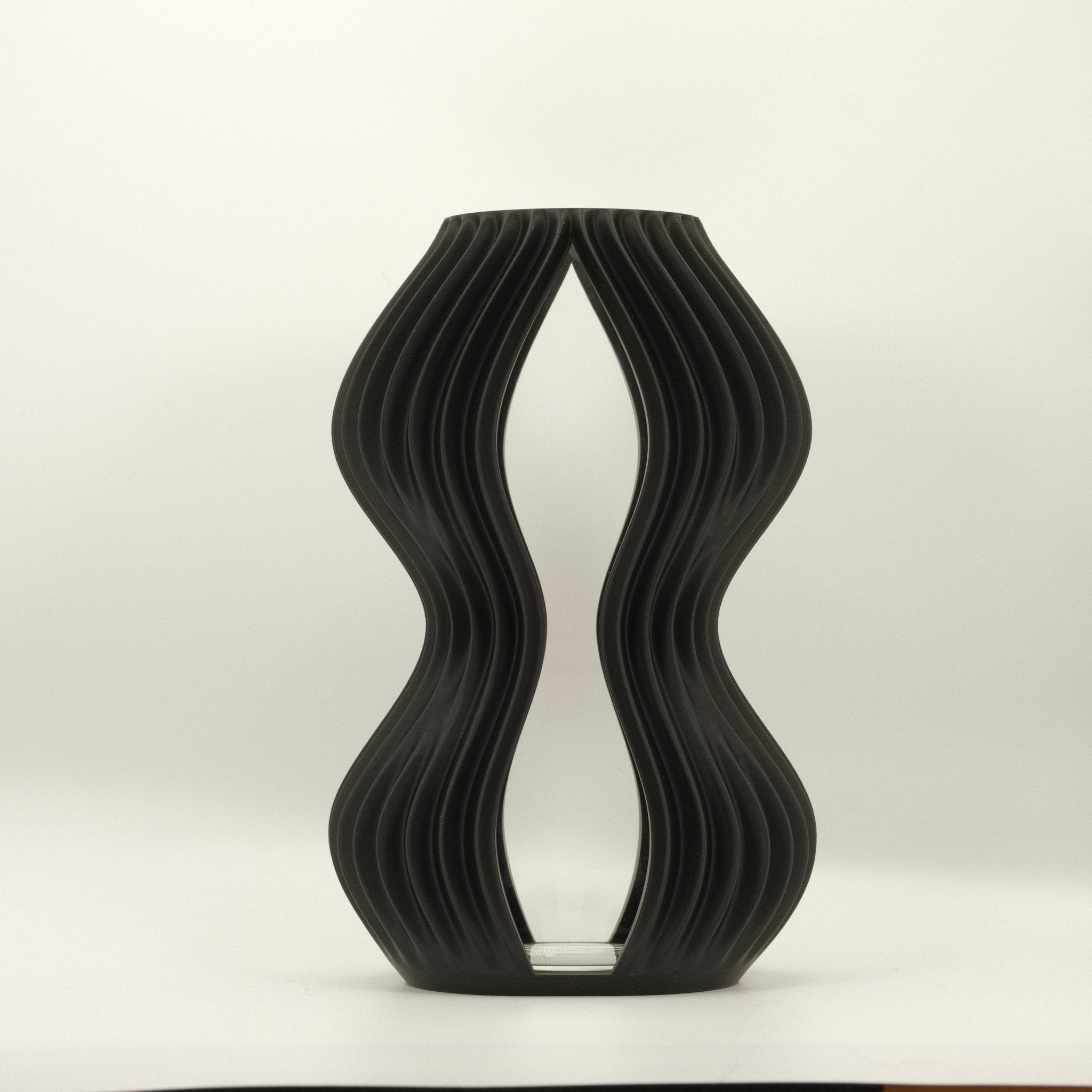 Serene Vase with glass insert - Zoventi