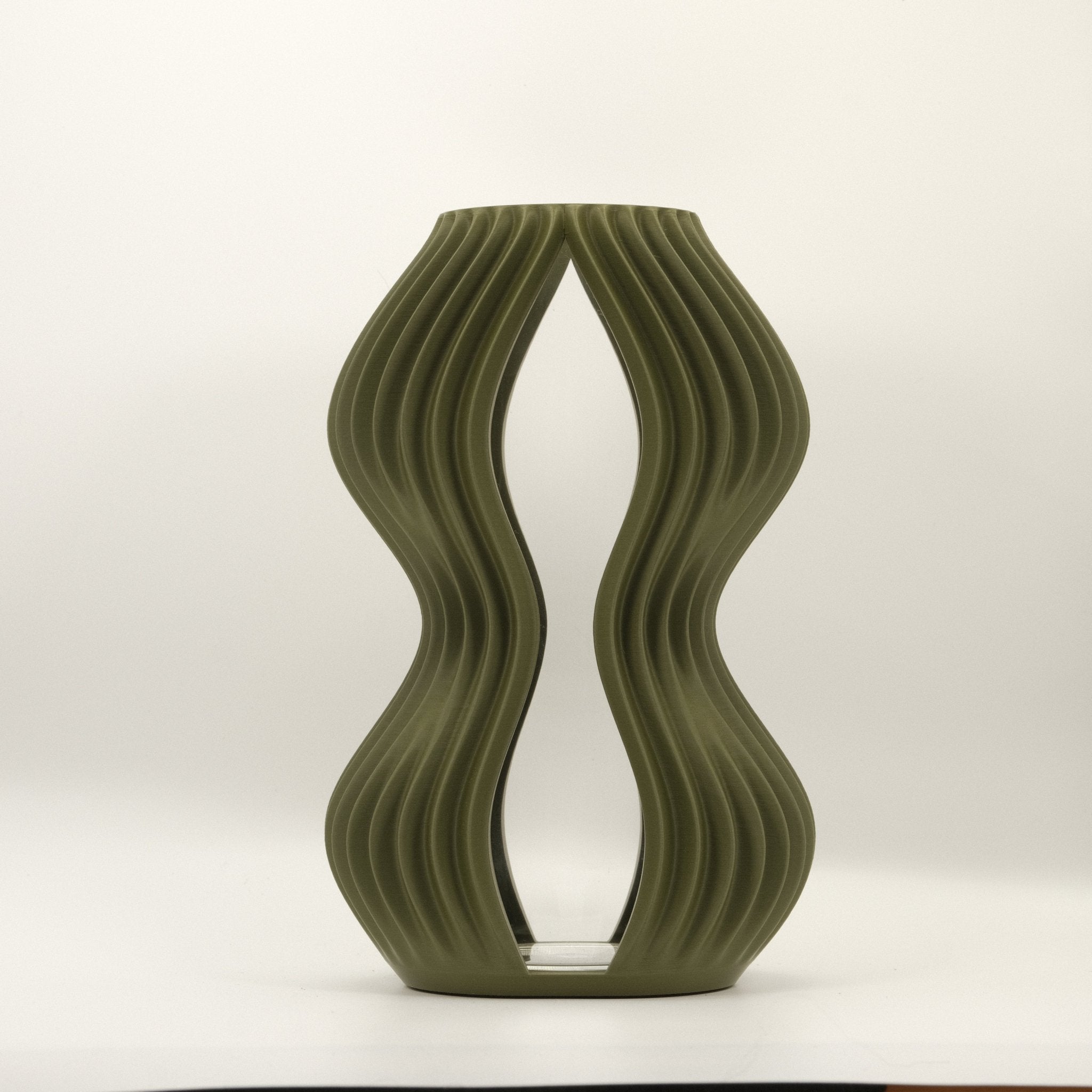 Serene Vase with glass insert - Zoventi